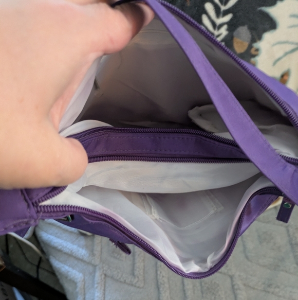 GREAT GIFTS! Two shoulder bags w/ coin purses, NWOT - Picture 8 of 9